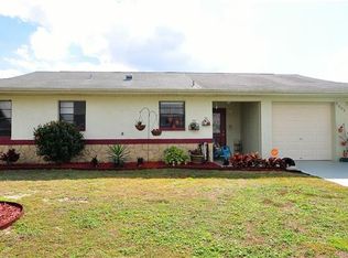 2003 N Pebble Beach Blvd, Sun City Center, FL 33573