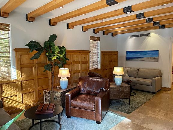 3rd image of 633 Elm St APT 113