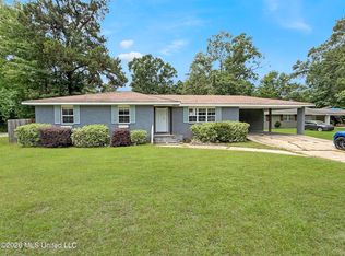 1551 N Beech St, Picayune, MS 39466