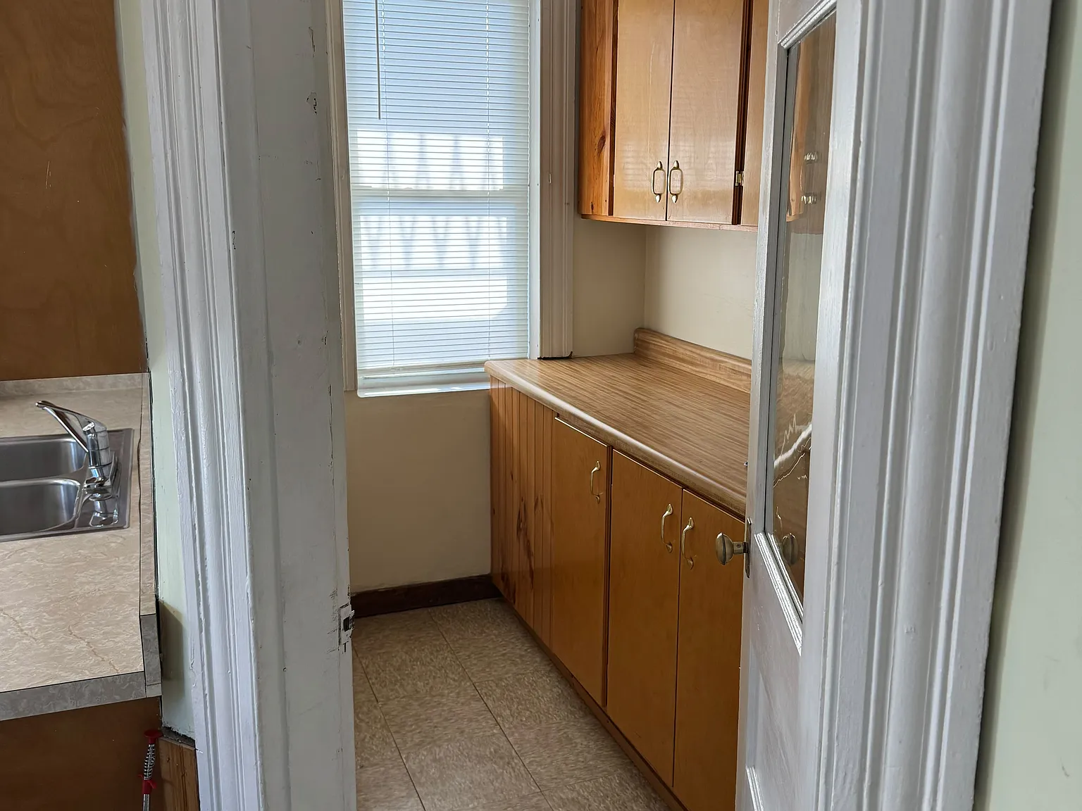 1318 N Main St — Photo 4