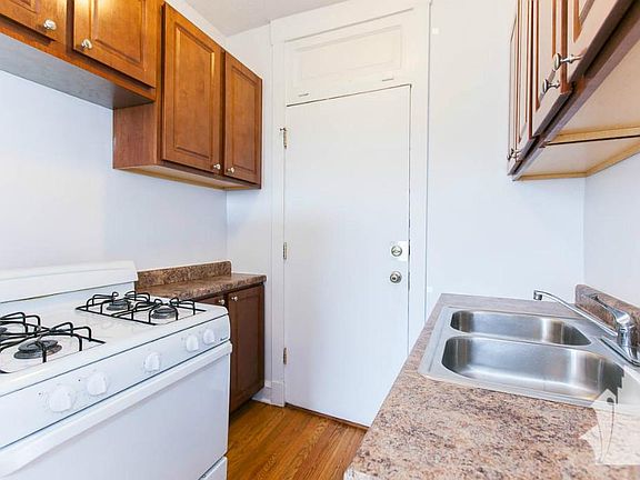 3rd image of 2647 N Spaulding Ave #Gw