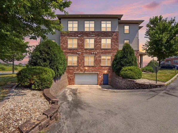 121 Metro Ter Unit 208, Madison, WI 53718