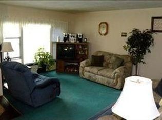83 Crestwood Dr, Painesville, OH 44077