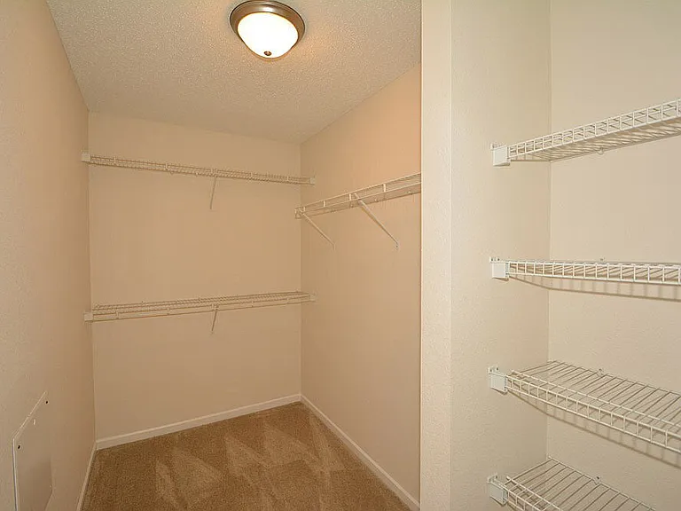 12162 Maize Dr — Photo 17