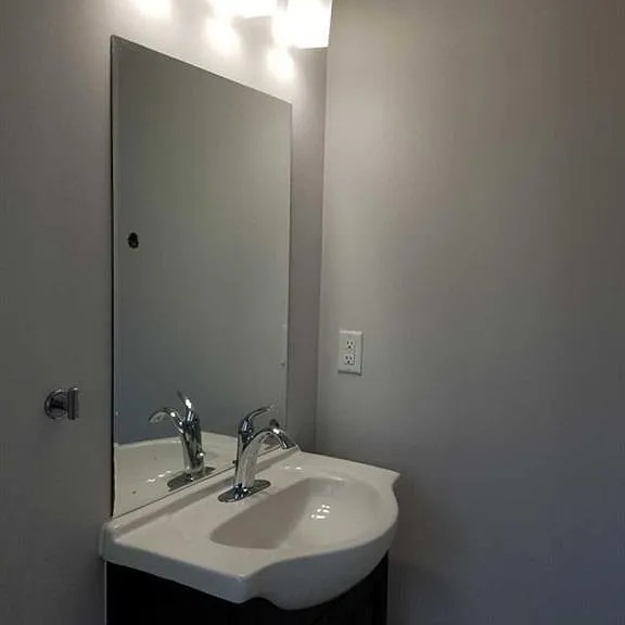 7 Lindley Ave #B — Photo 21