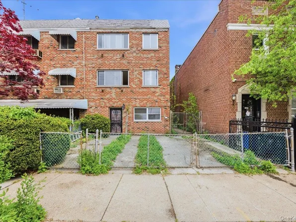 1323 E 222nd Street, Bronx, NY 10469