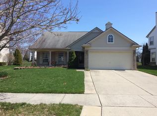 1030 Colt Ln, South Lyon, MI