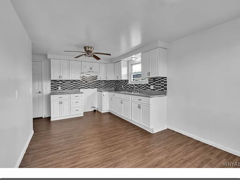 35 Crandon Blvd #2 — Photo 10