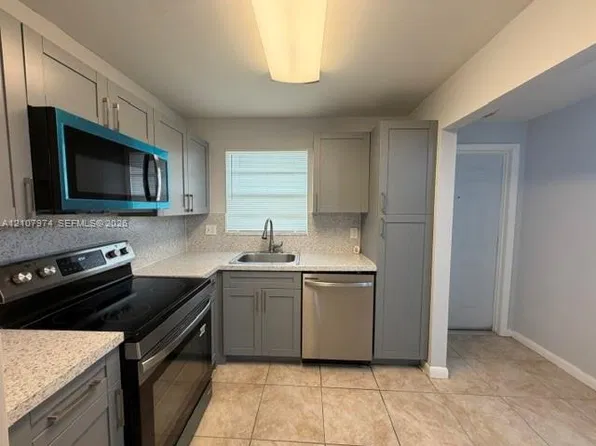 603 S State Road 7 APT 2F, Margate, FL 33068
