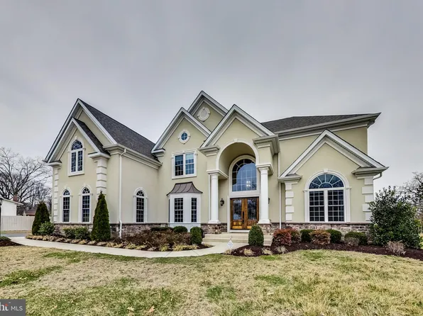 6412 Franconia Rd, Springfield, VA 22150