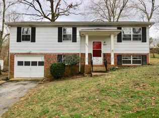 4047 E Freedom Cir, Ooltewah, TN 37363