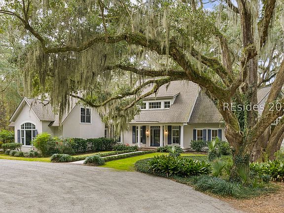 2nd image of 289 Spring Island Dr