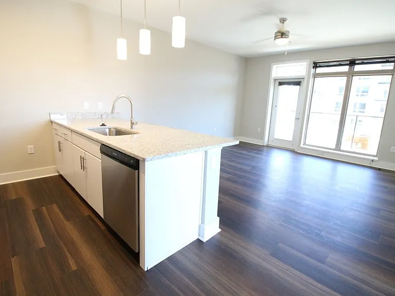 Main2525 — Photo 44
