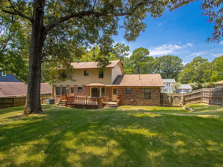 17 Laver Cir — Photo 6