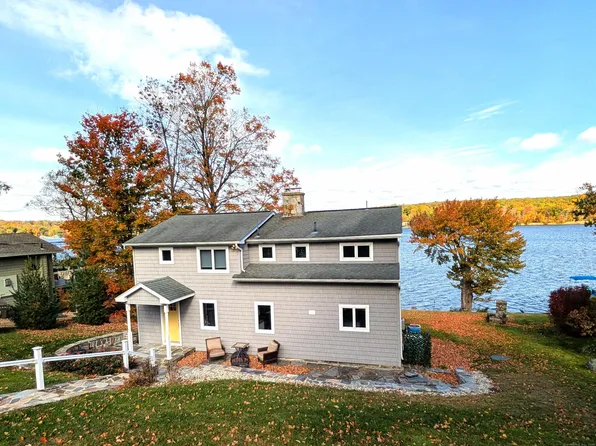 54 Avery Shores, Coventry, CT 06238