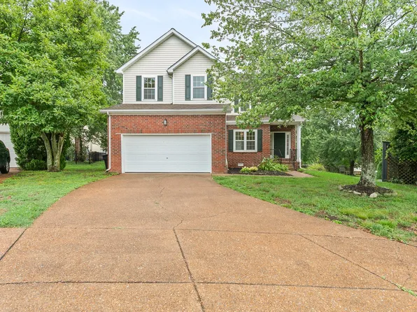 104 Leaf Ct, Franklin, TN 37067