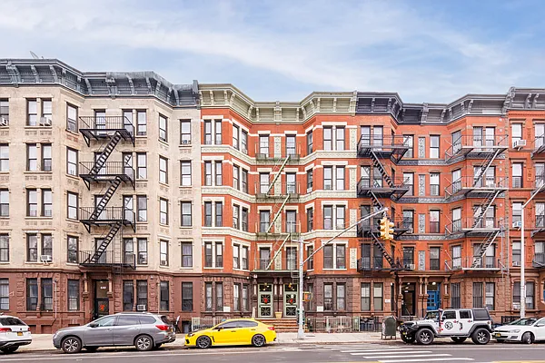 Rented by REAL New York | media 15