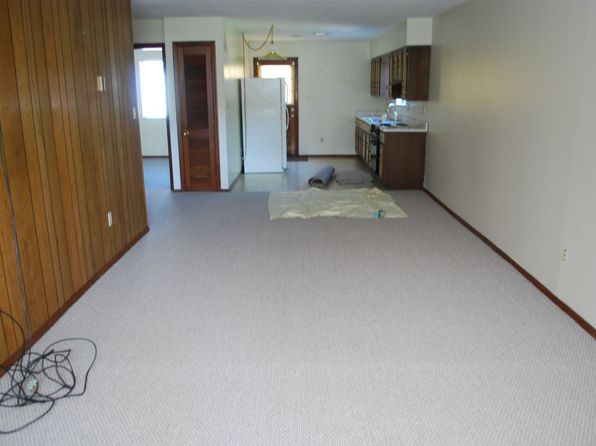 370 E Silver St APT 2
