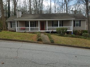 6741 Valley Ct, Douglasville, GA 30135