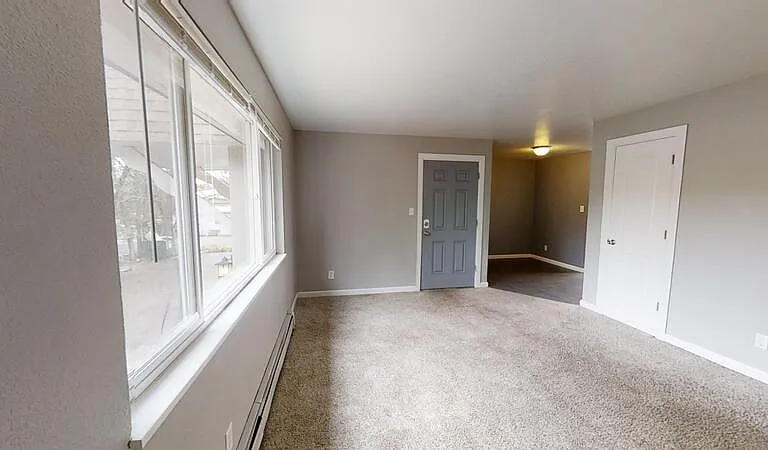 333 Bonnie Ct #4 — Photo 5