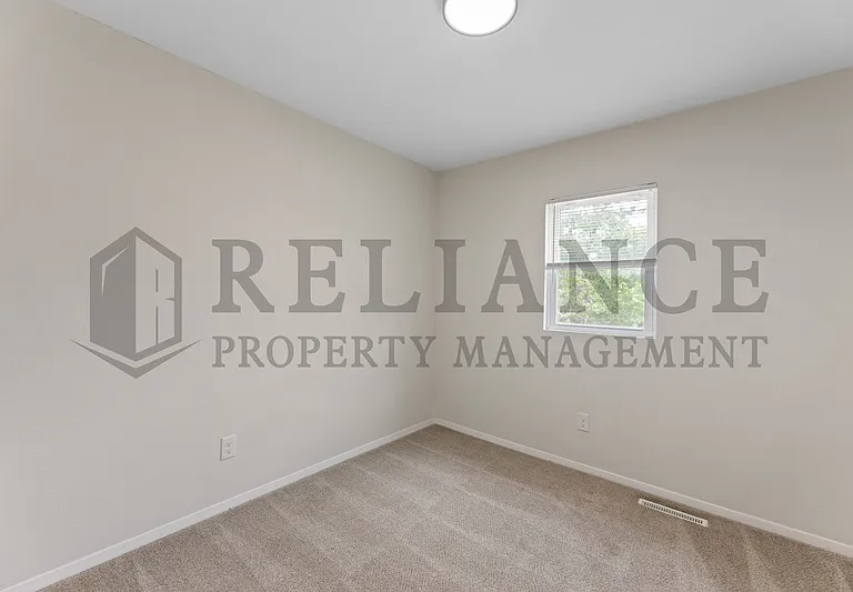 2021 S Flynn St — Photo 17