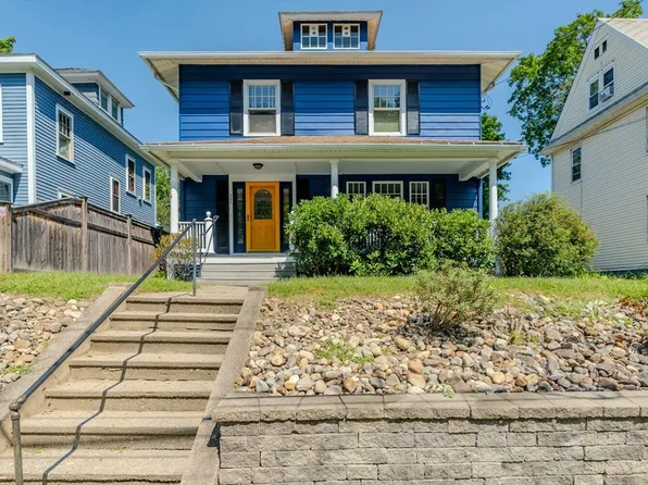 297 Locust St, Northampton, MA 01062