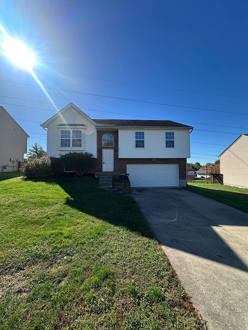 2223 Morrison Ct photo 1