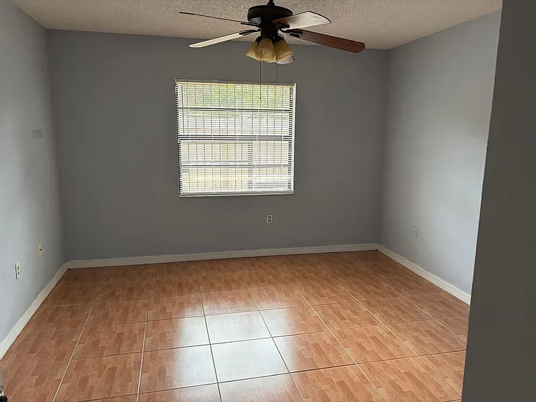 2320 Margarita Ct — Photo 6