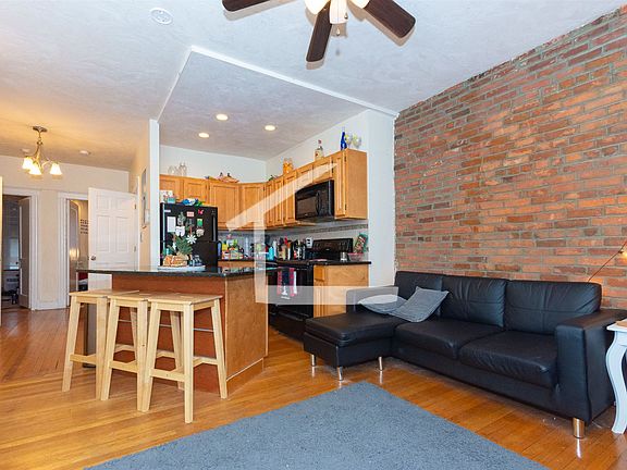 1122 Commonwealth Ave. #2 Boston (Allston) Unit Photo 15