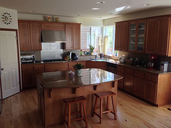 Kitchen, great room