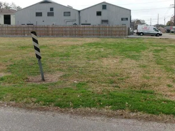 746 Carrollton Ave, Metairie, LA 70005