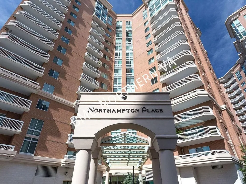 3101 N Hampton Dr #419