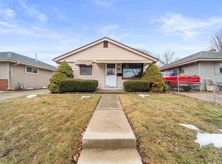 2124 Grove Ave, Racine, WI 53405
