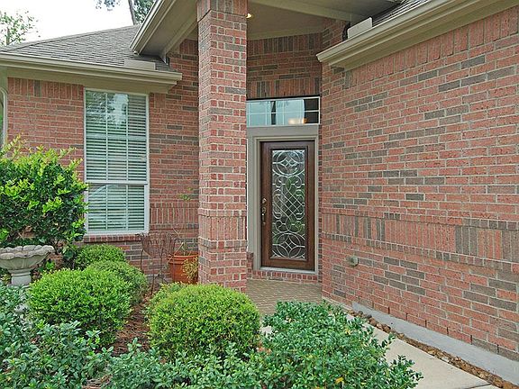 3rd image of 25422 Vinechase Dr