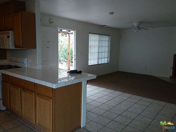 4th image of 66155 8th St