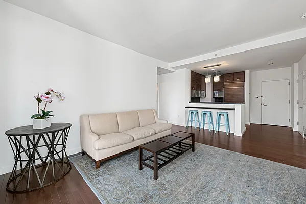 Sold by Compass | media 4