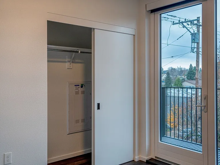 Rothko Residences — Photo 8