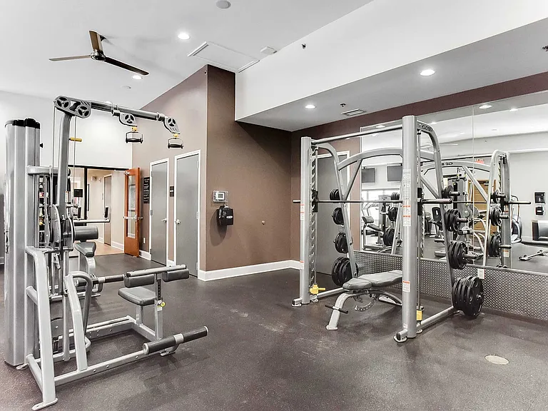 308_University Commons_Interior_Fitness Center_03_web