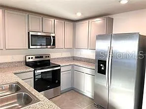 590 Sunlit Coral St — Photo 3