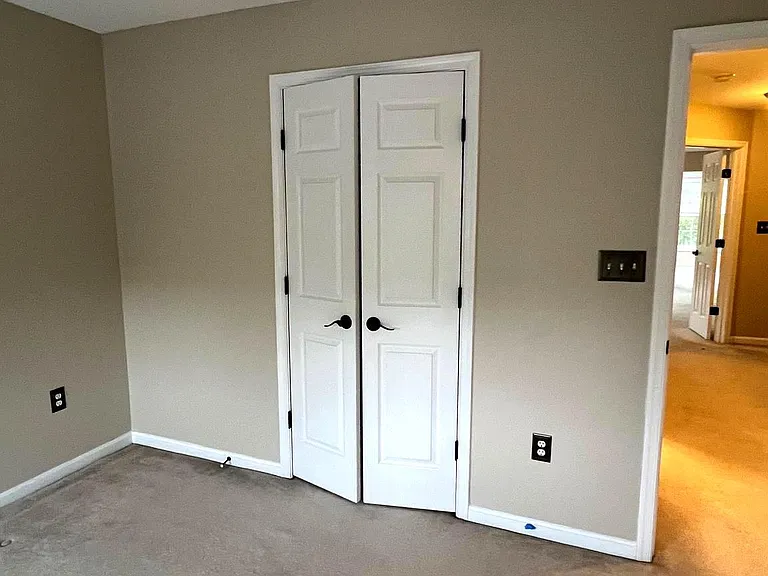 47370 Victoria Falls Sq — Photo 44