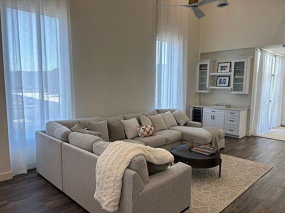 4th image of 165 Morrow Ave Unit 201