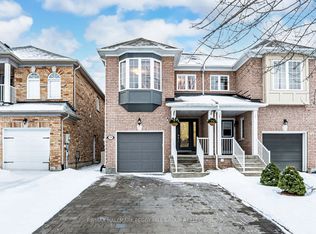 179 Warwick Cres, Newmarket, ON