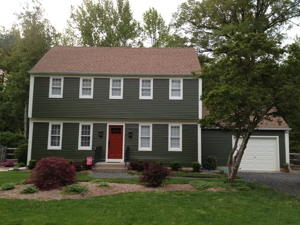 26 School House Dr, Medford, NJ 08055