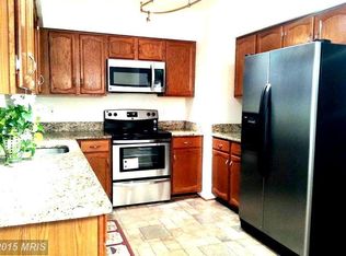 10354 Latney Rd, Fairfax, VA 22032