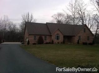 7402 Wind Bent Ct, Greenville, IN 47124
