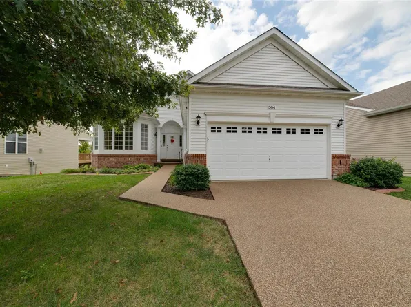 564 Owls Perch Dr, Lake Saint Louis, MO 63367