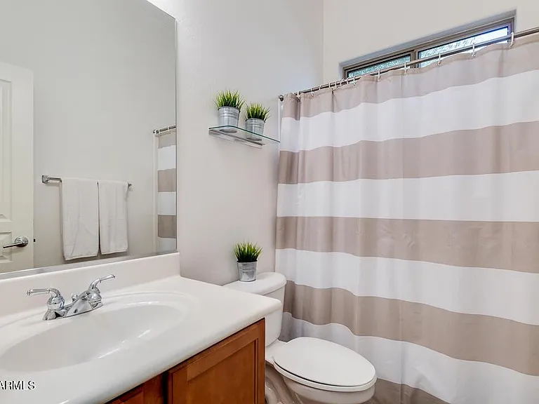 2037 W Periwinkle Way — Photo 28