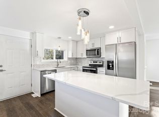 201 Ole Simpson Pl, Catawba, SC 29704