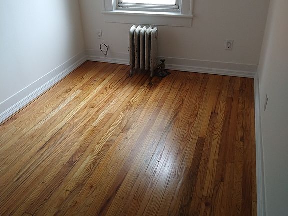 4th image of 32-18 54th St #2