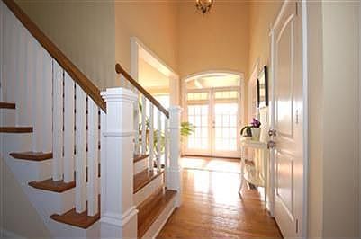 3rd image of 540 Wrencroft Ct